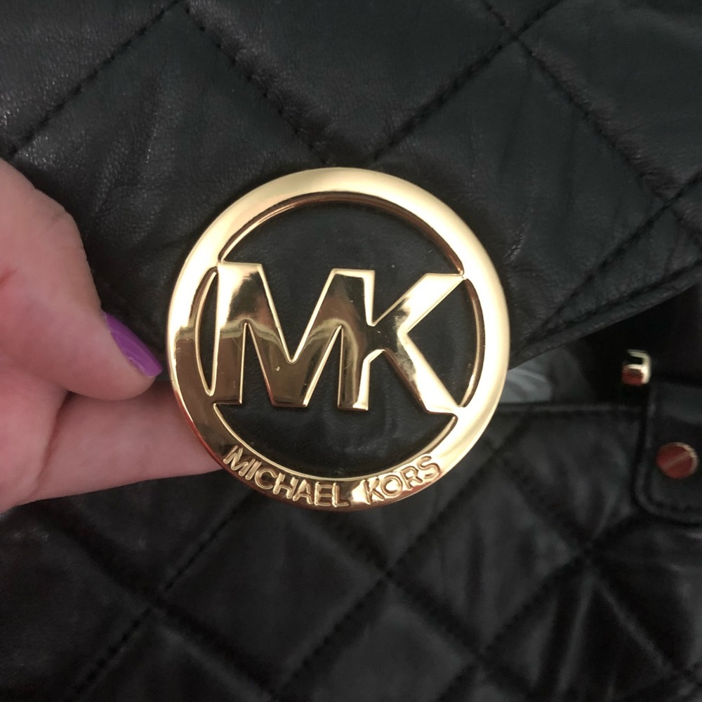 Michael kors handbag   Black and gold - Picture 3 of 6